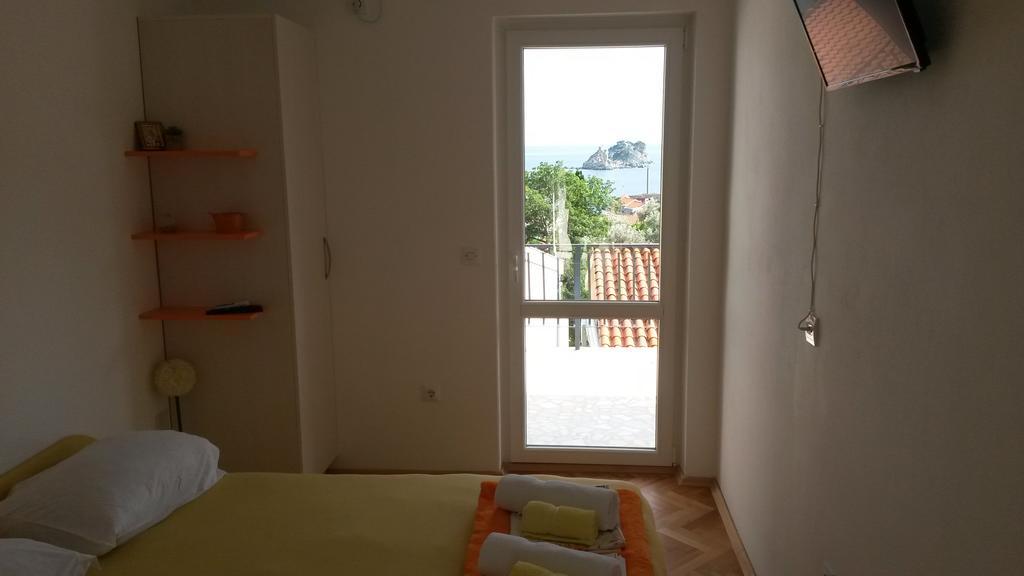 Apartmani Draskovic Petrovac Exterior photo