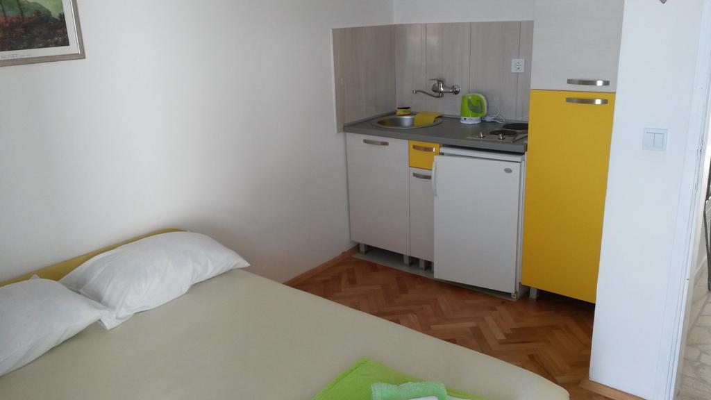 Apartmani Draskovic Petrovac Exterior photo