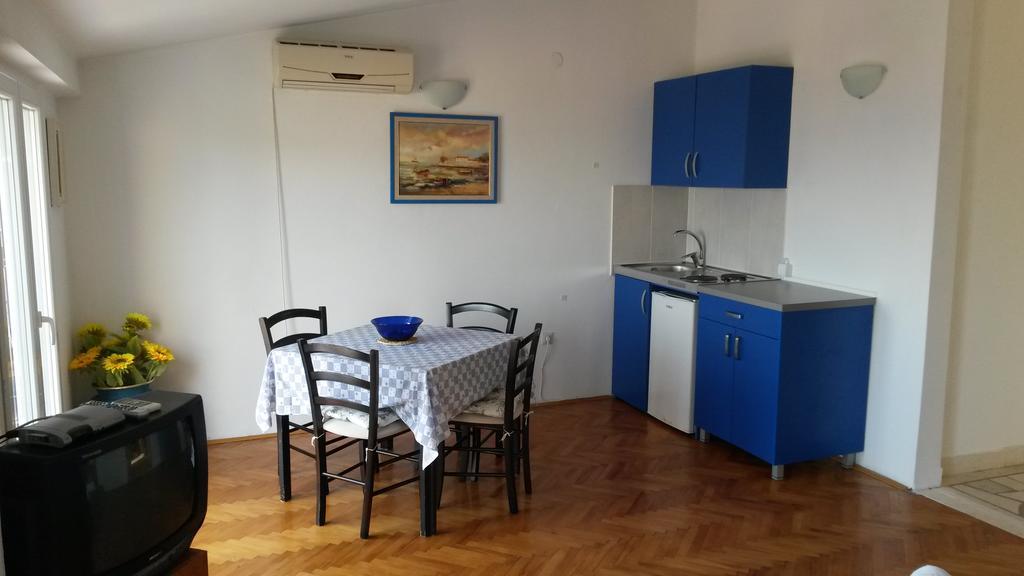Apartmani Draskovic Petrovac Exterior photo