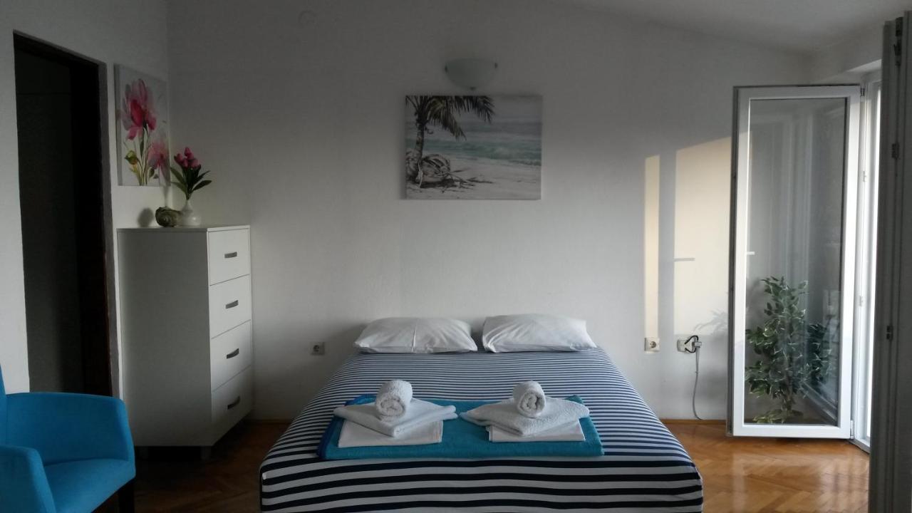 Apartmani Draskovic Petrovac Exterior photo